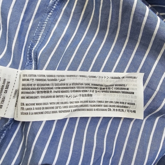 Abercrombie & Fitch NWOT Blue with White PinStripes Sleeveless Tunic Size XS - Picture 9 of 9